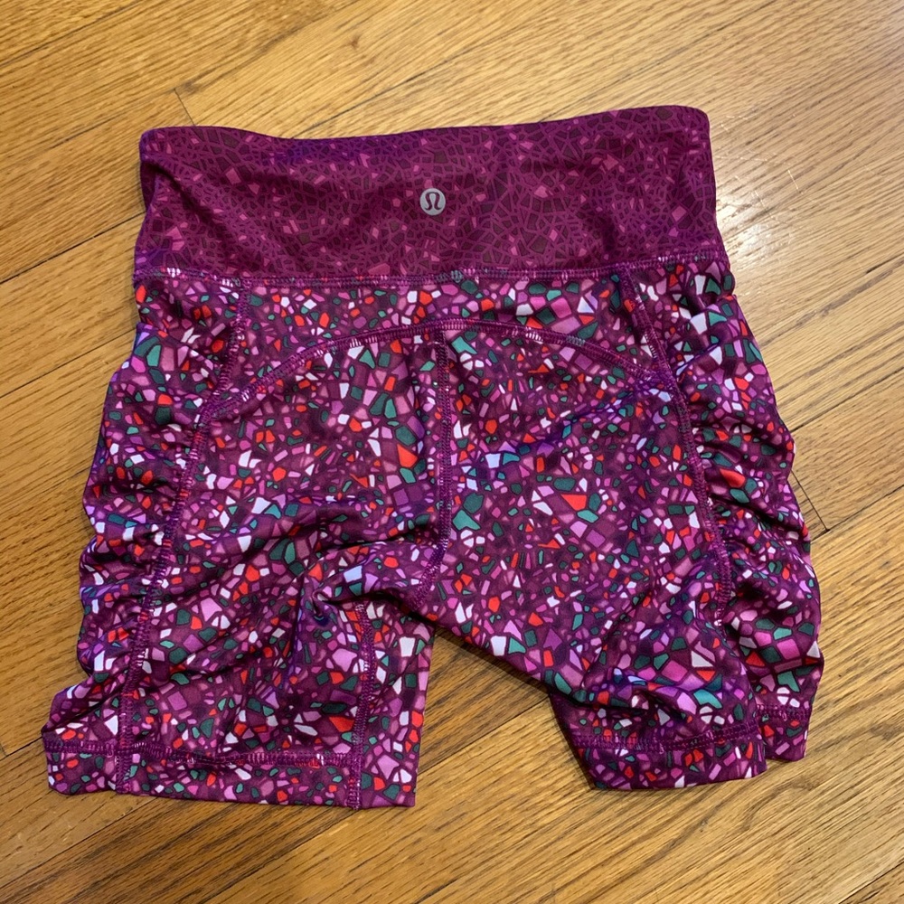 LuLuLemon Speed Short